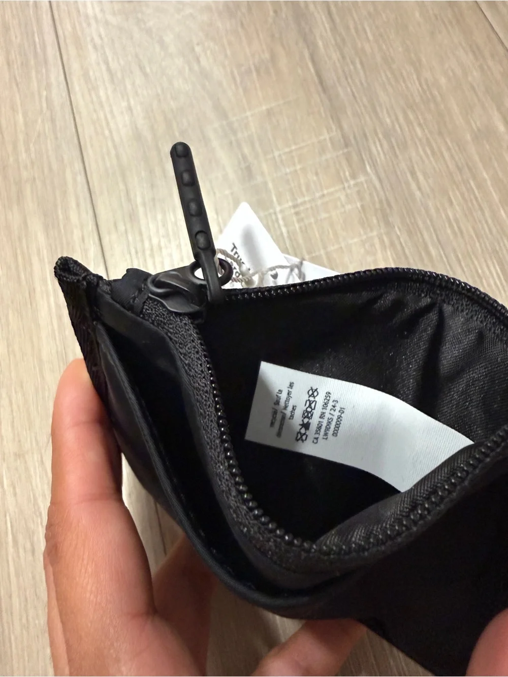 lululemon athletica Black Card Holder Wallet - Picture 3 of 4